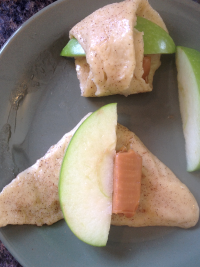 Caramel apple pie bites